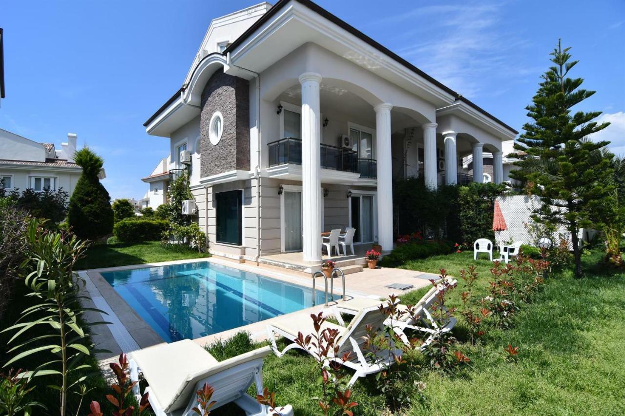New Age Beach Breeze Luxury Villas 페티예 외부 사진